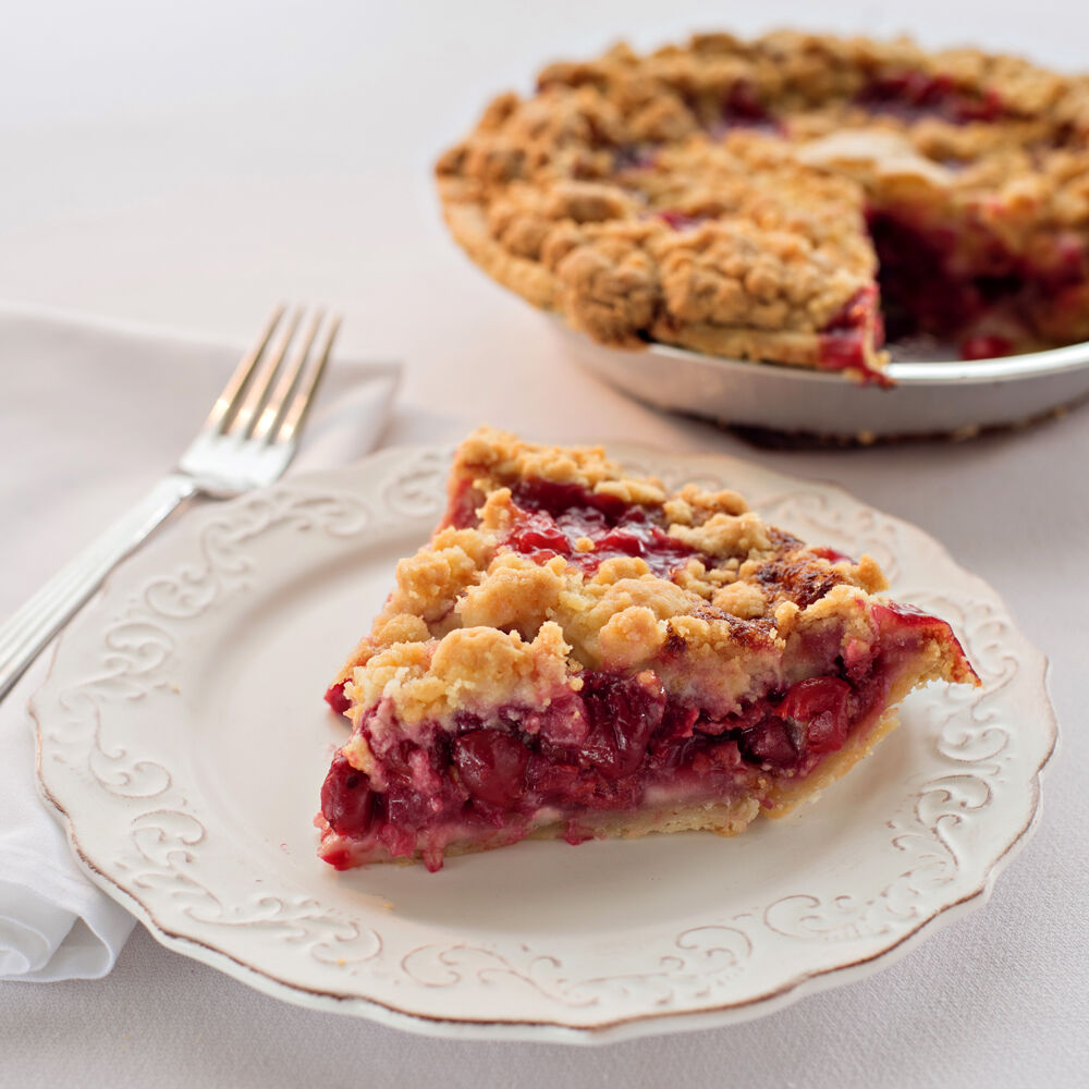 Grand-Traverse-Cherry-Crumb_7404